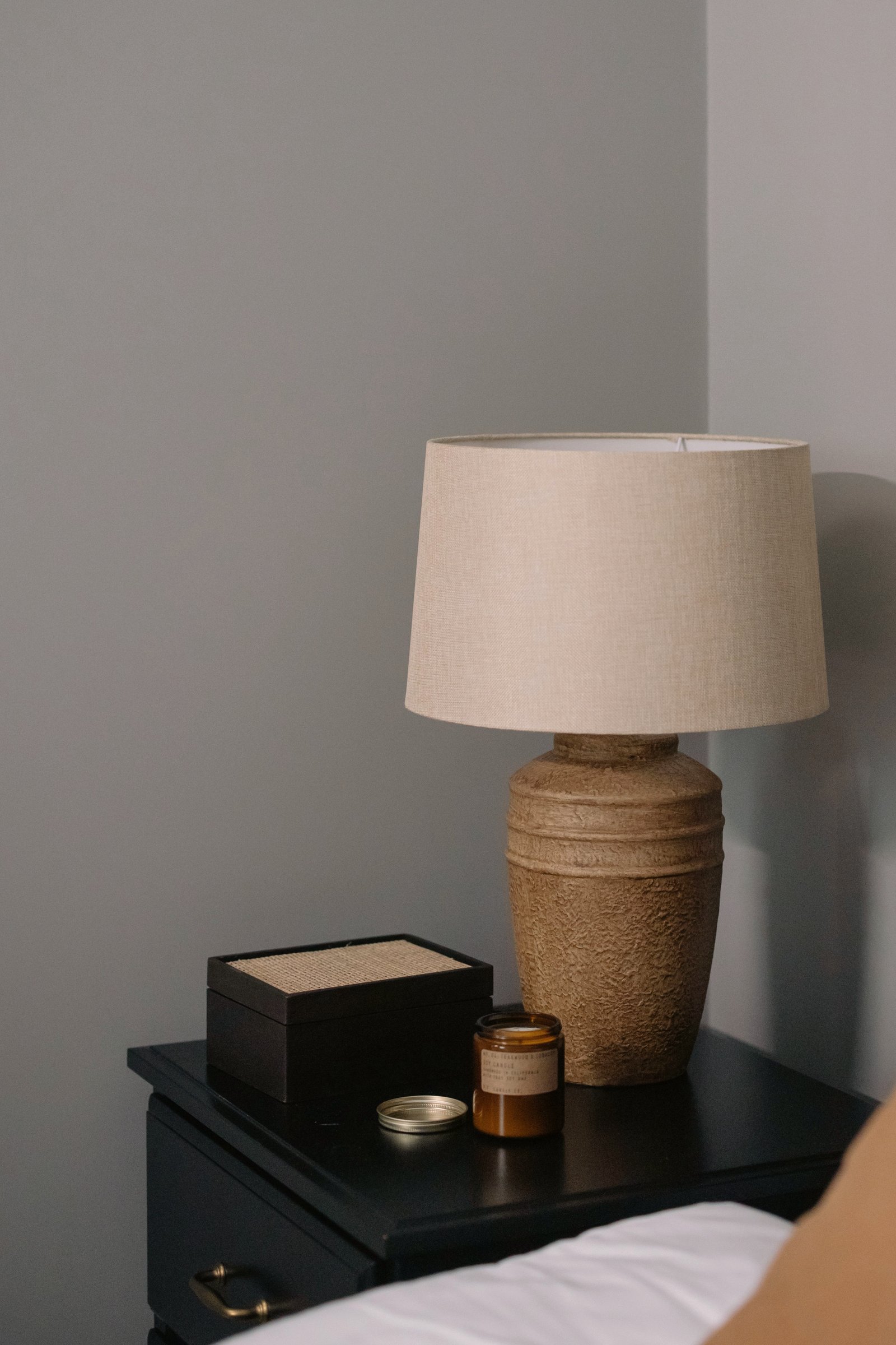 linen table lamp ivory shade